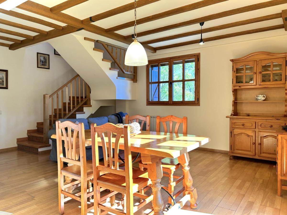 Апартаменты Duplex Familiar I De Muntanya A Escalo By Rural D'Aneu Экстерьер фото